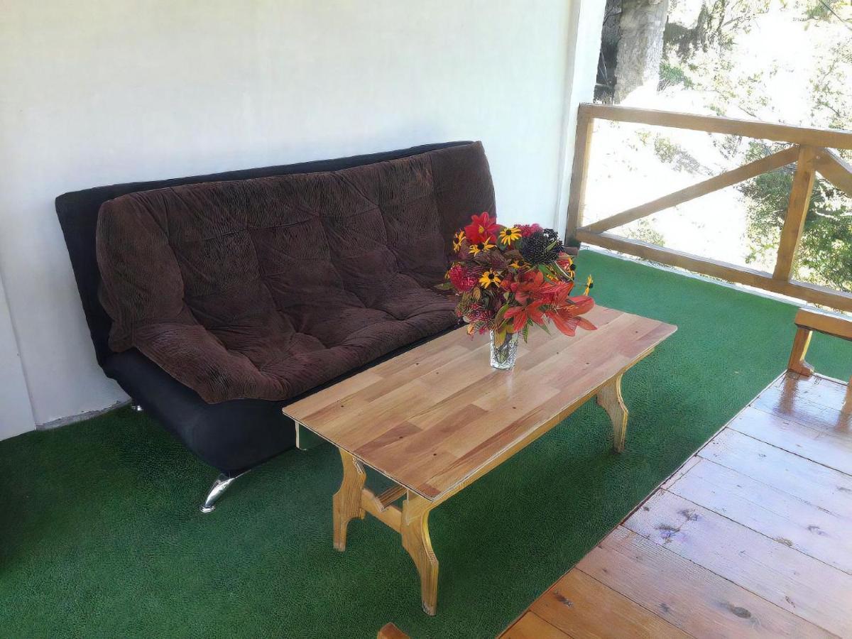 Guest House Mari30 Mestia Exterior foto